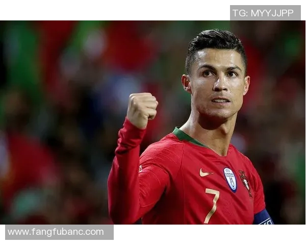 全球足球历史三大巨星谁能登顶这份无可争议的荣耀榜单