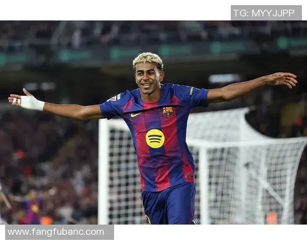 齐耶赫精彩瞬间：足球场上技艺非凡的天才球员形象展示