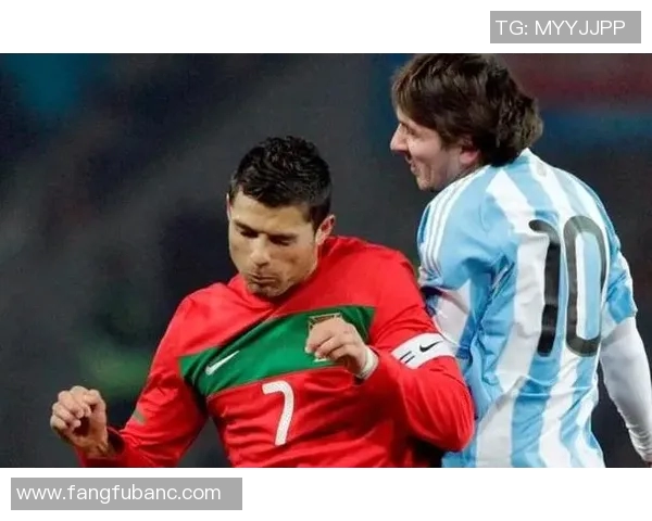 全球足球明星盘点：从梅西到C罗的传奇故事与不朽足迹